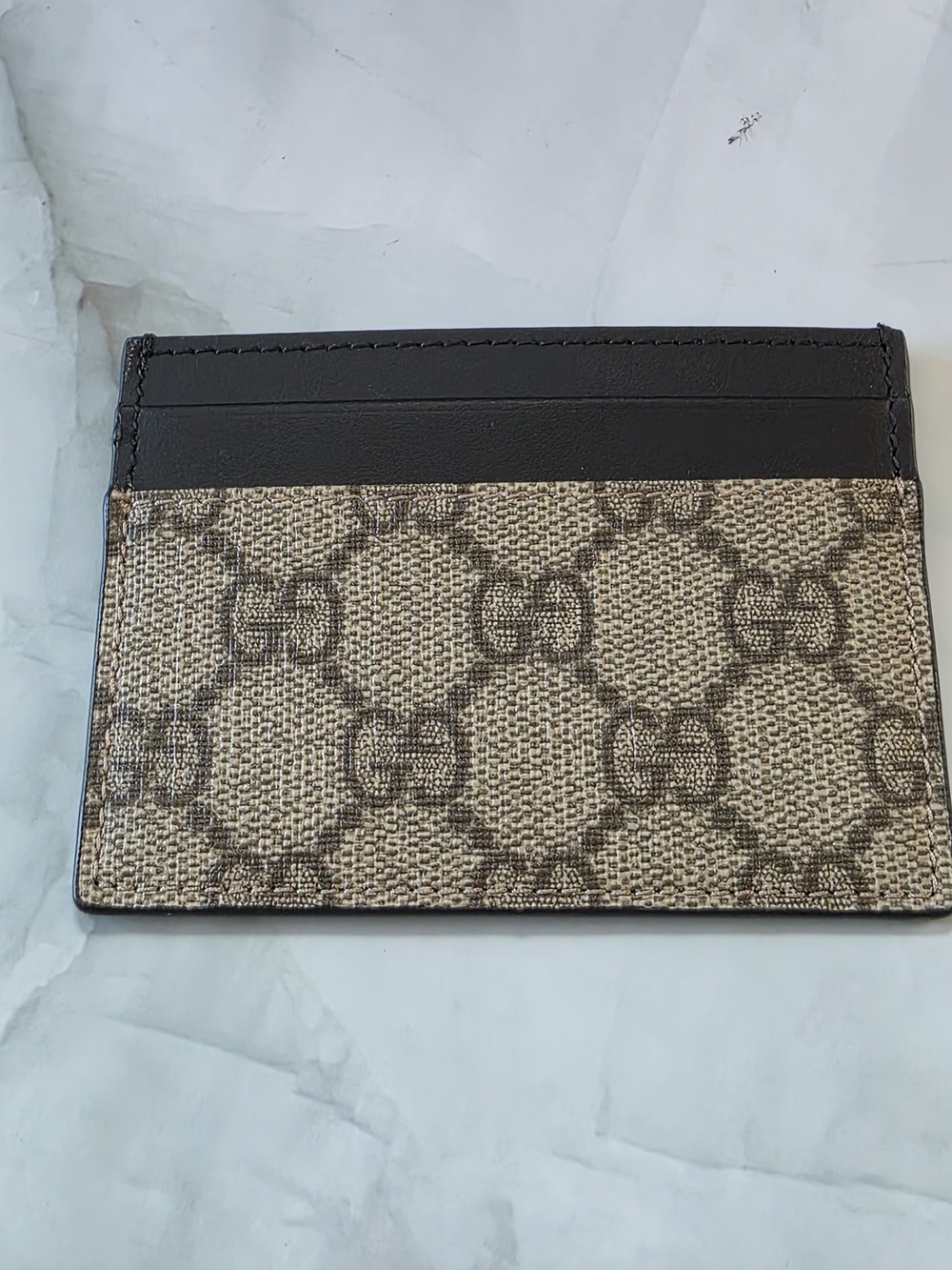 Gucci GG Supreme Card Holder Wallet Beige  Black Leather